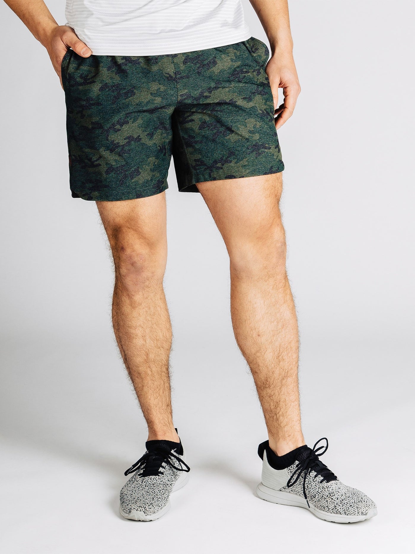 RHONE Guru 7" Unlined Yoga Shorts Men's Gym Shorts Green Camo - Activemen Clothing