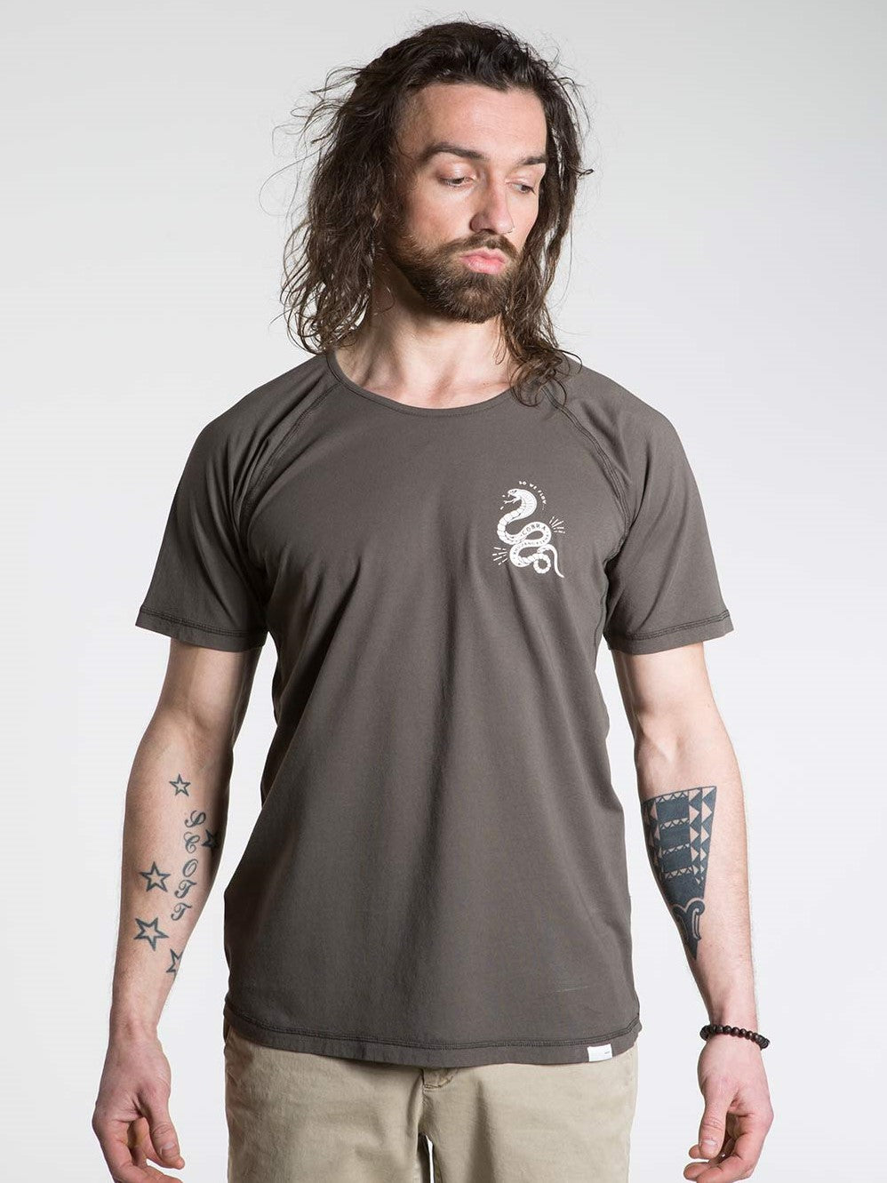 SO WE FLOW... soweflow... Short Sleeve Tee Men's Yoga Top Cobra T-Shirt Grit Brown - Activemen Clothing
